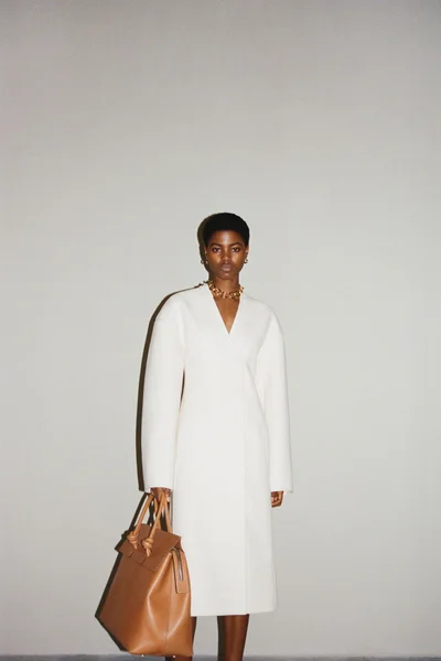 Look 15